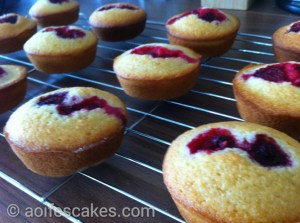 financiers cakes